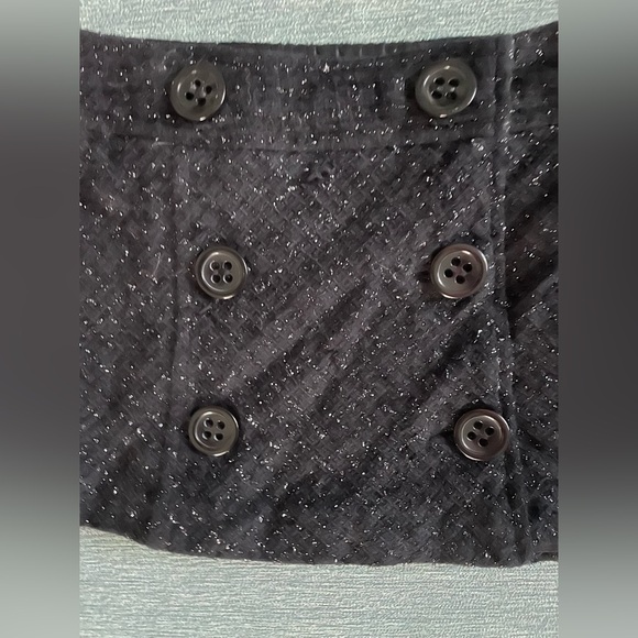 Express Design Studio Shimming Black Wrap Big Button Mini Skirt Size 2 - Picture 3 of 9